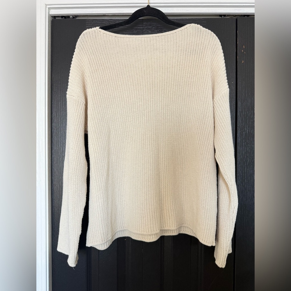 Sweater - Picture 3 of 3